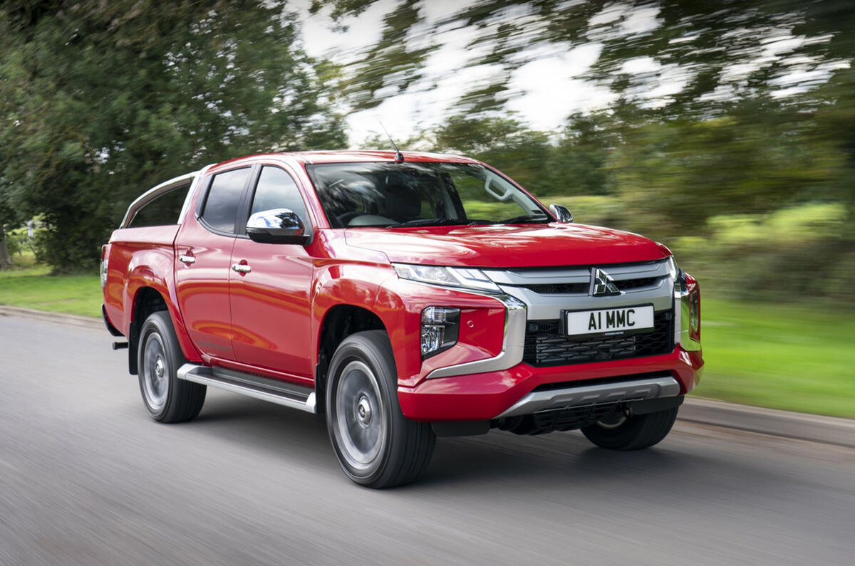 Mitsubishi l200 2019