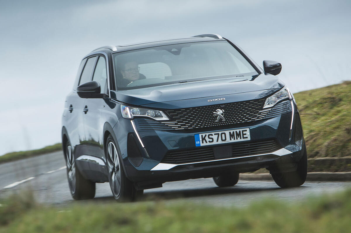  Peugeot 5008 2.0 BlueHDI 180 2021 Reino Unido primer manejo |  automóvil