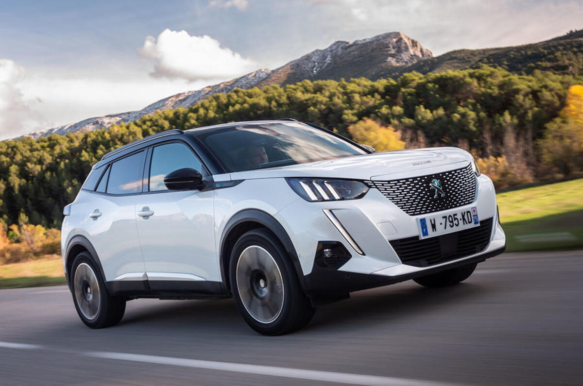 Peugeot e-2008