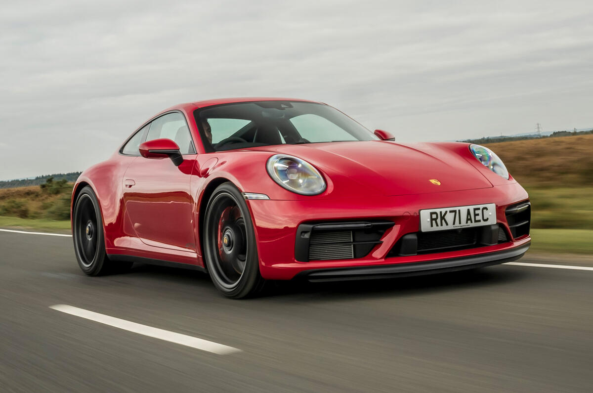 1 Porsche 911 GTS 2021 : premier essai au volant au Royaume-Uni.