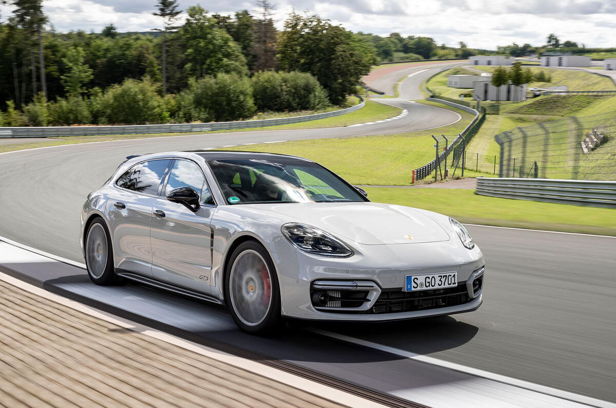 Porsche Panamera GTS Sport Turismo 2020 : premier bilan de conduite - à l'avant