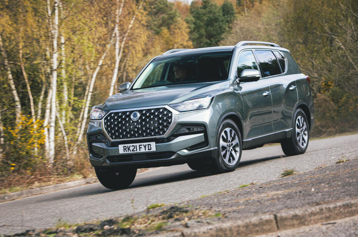 1 ssangyong rexton 2021 uk fd hero front