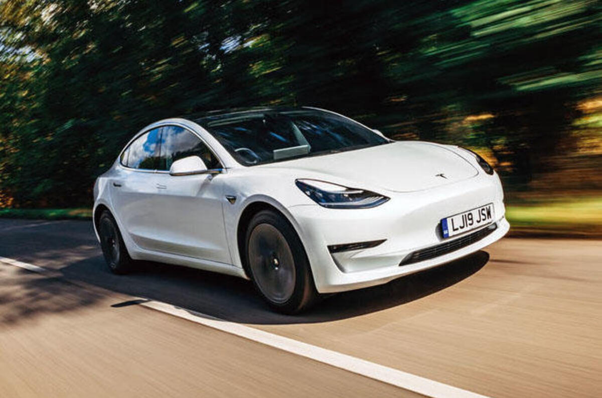 1 tesla model 3 2019 rt hero front 0