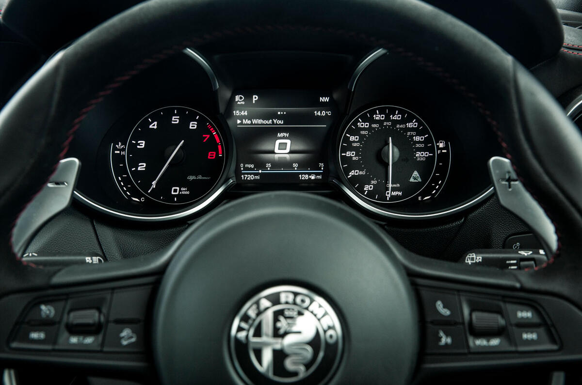 Alfa Romeo Stelvio Quadrifoglio 2018 UK RHD first drive - instrument cluster