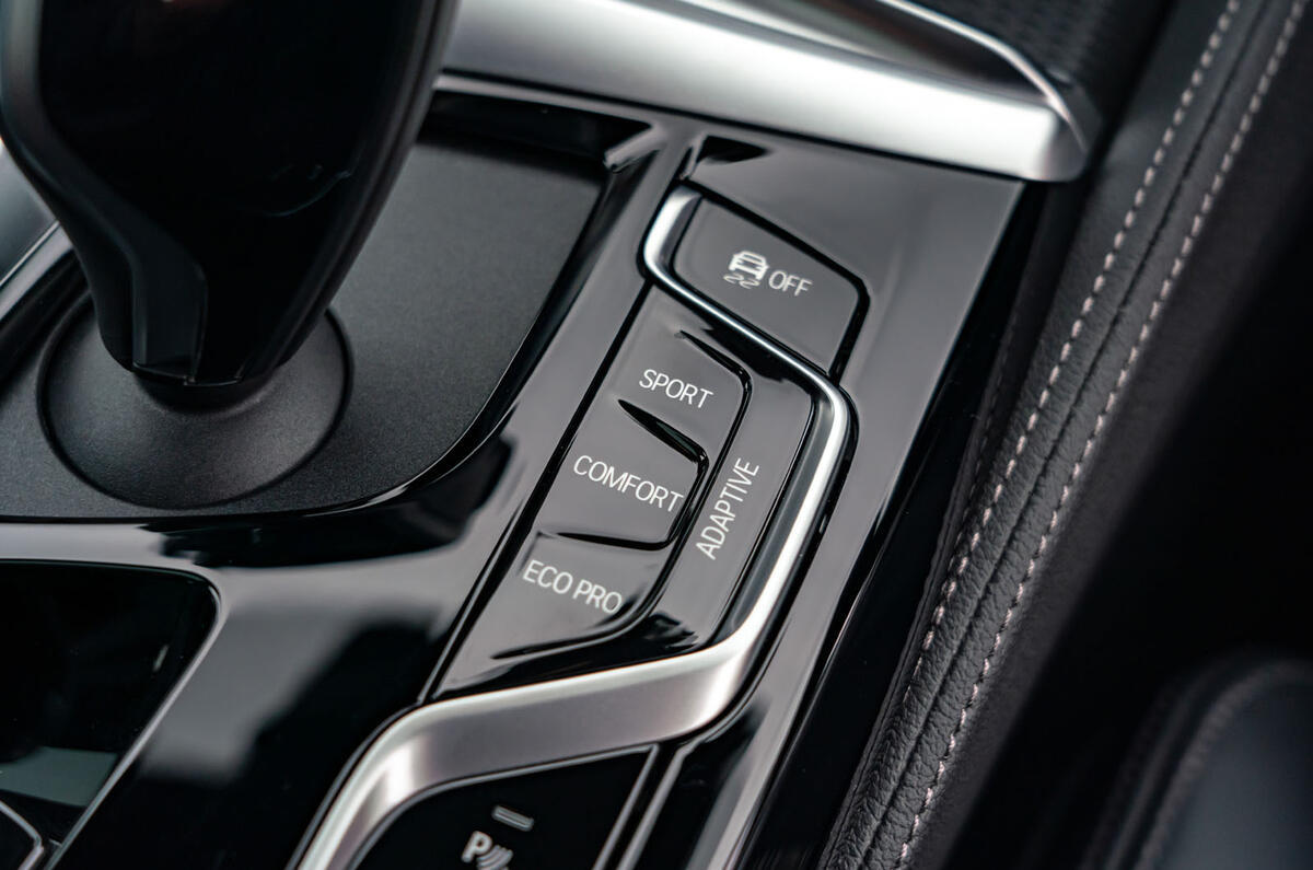 BMW 5 Series M550i 2020 UK first drive - drive mode select