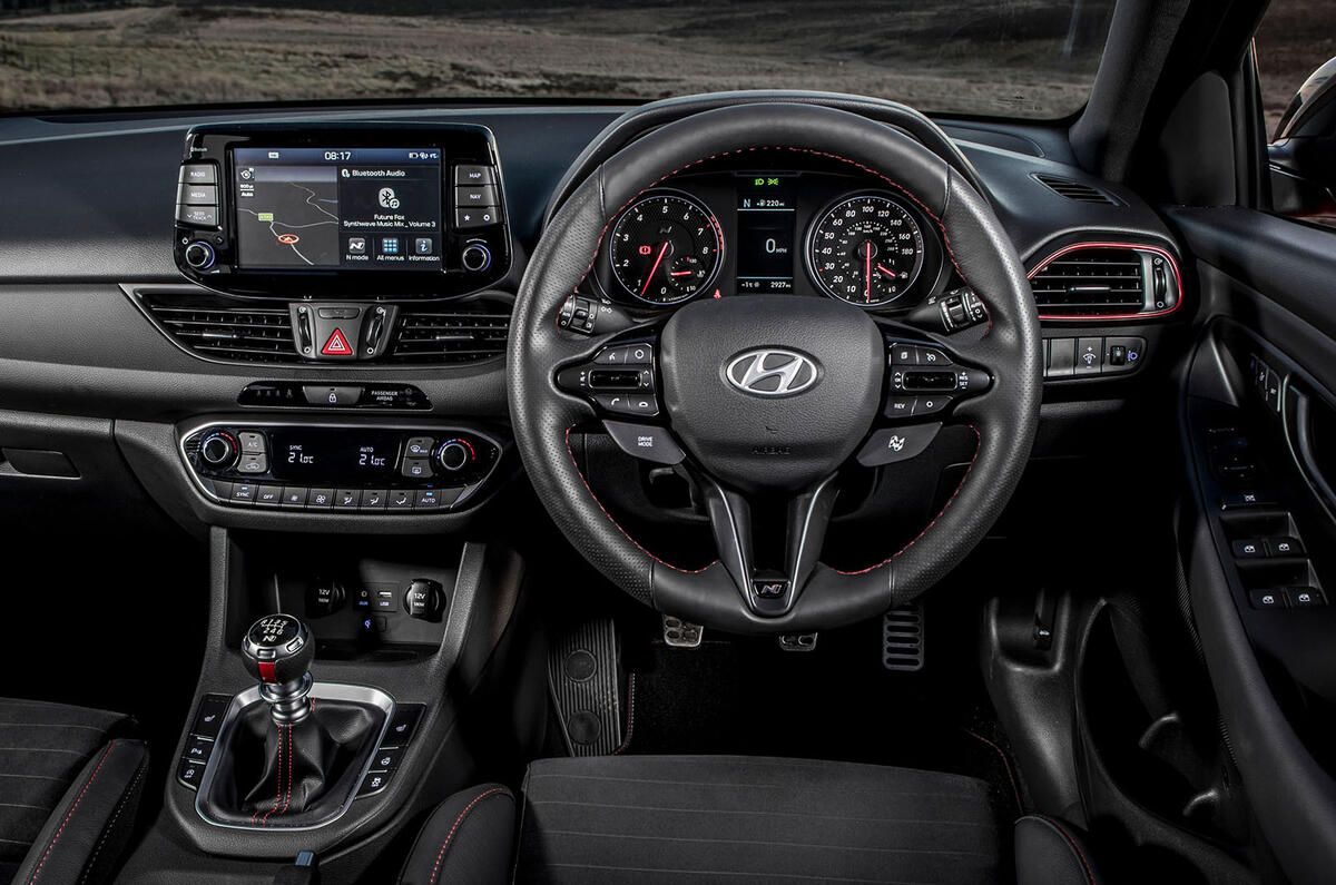 Hyundai i30 Fastback N 2019 UK first drive review - dashboard