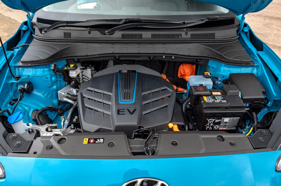 10 Hyundai Kona Electric 2022 : premier essai au Royaume-Uni - moteur
