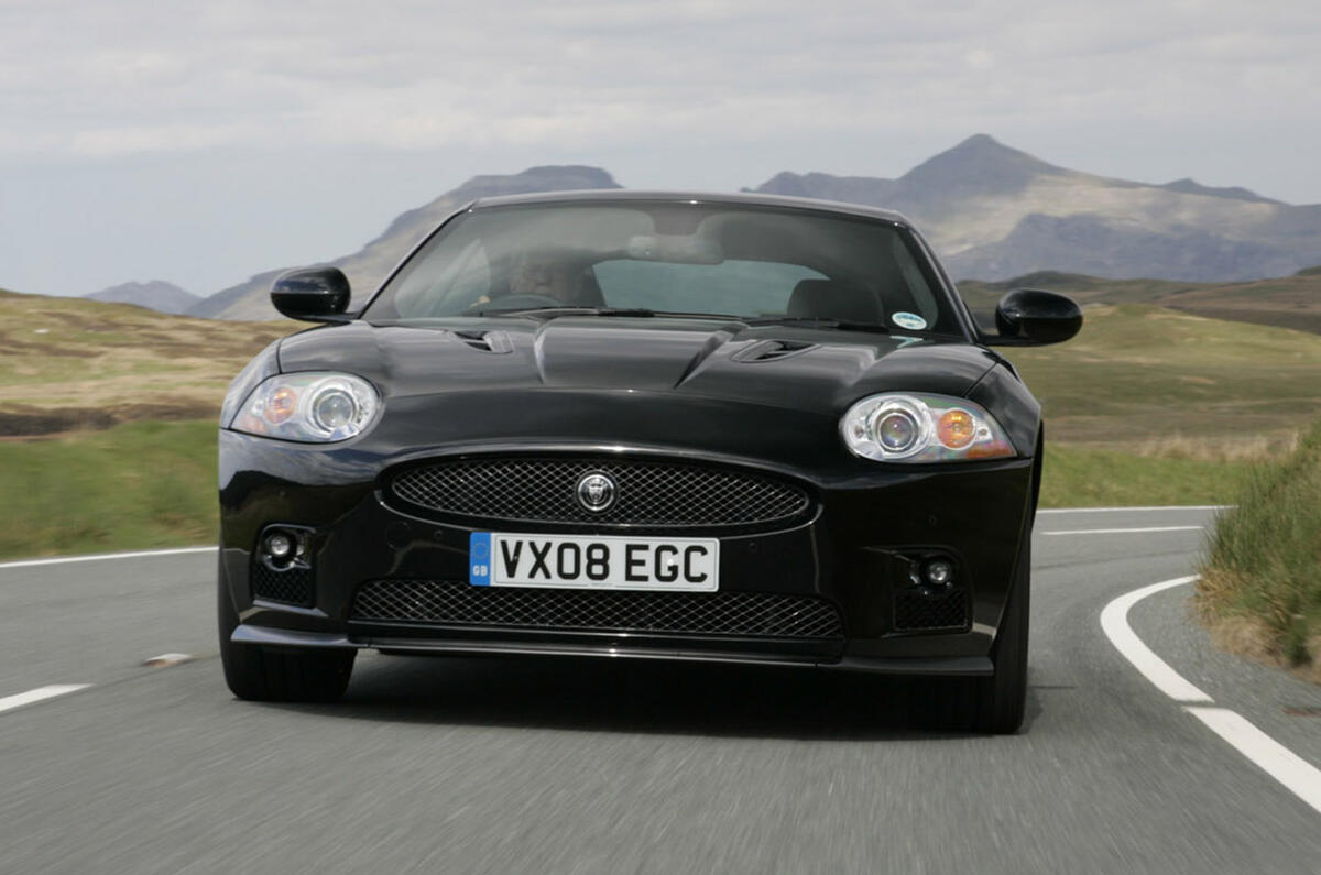 Jaguar XKR