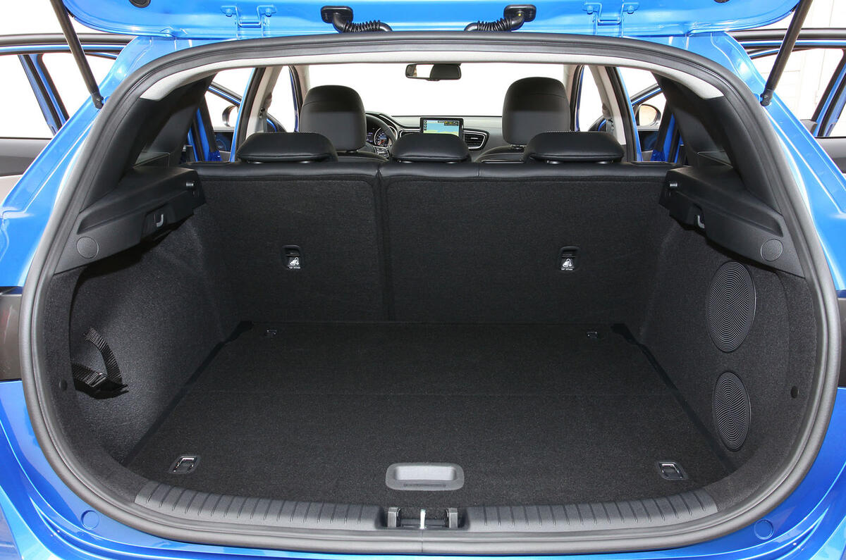 Kia Ceed 1.0 TGDI 2 2018 review Autocar