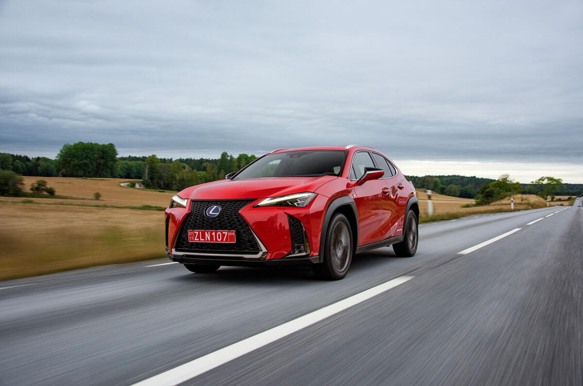 Lexus Nx Hybrid >> Lexus UX 250h F Sport FWD 2018 review | Autocar Lexus Nx Hybrid >> Lexus UX 250h F Sport FWD 2018 review | Autocar
