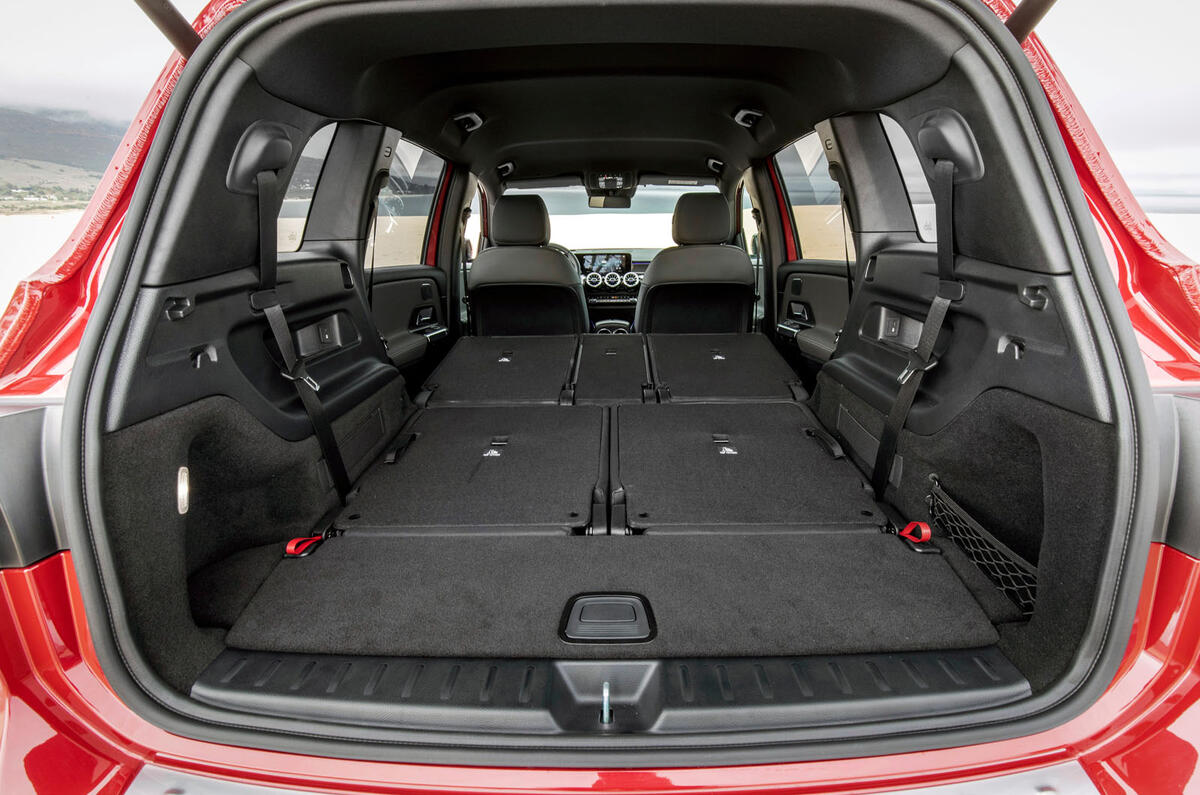 [Image: 10-mercedes-amg-glb-35-2020-fd-boot.jpg?itok=YGG_1G8R]