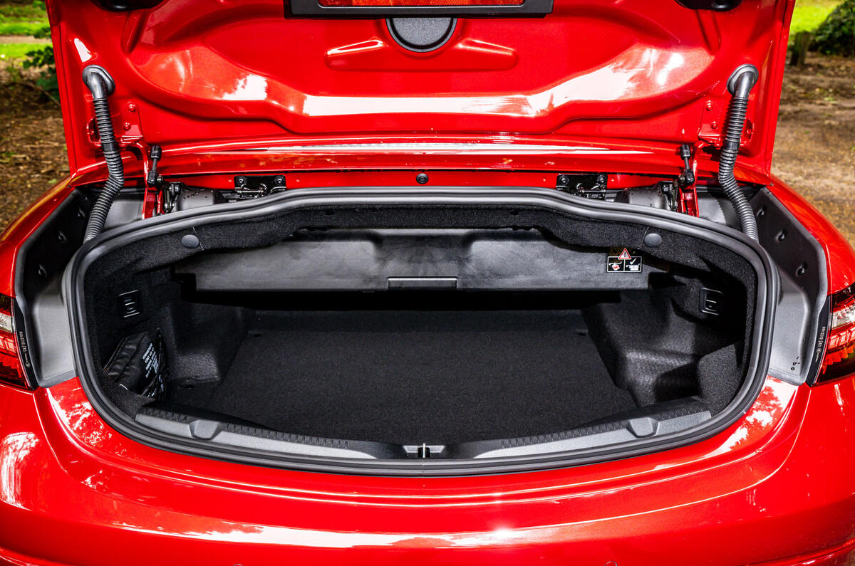 Mercedes-Benz E-Class e450 Cabriolet 2020 UK first drive review - boot