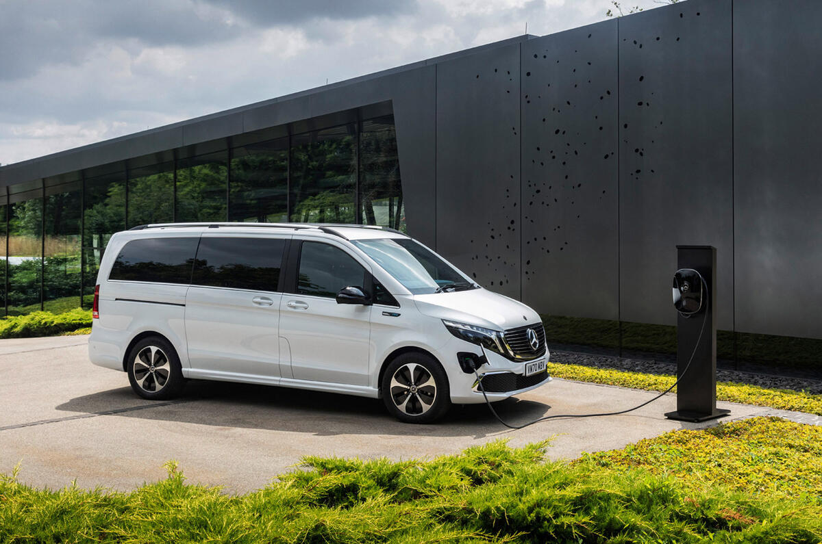 10 Mercedes Benz EQV 2021 LHD : premier essai routier - statique