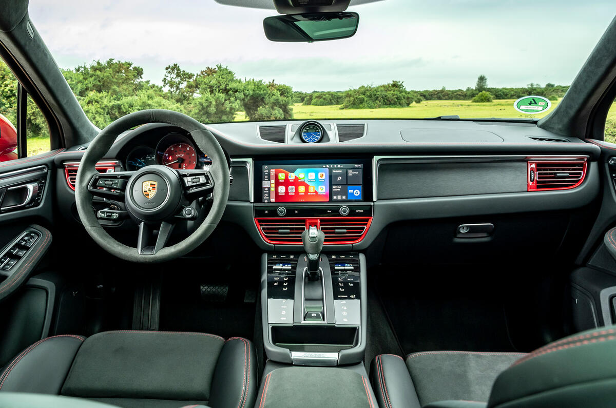 10 Porsche Macan GTS 2021 UK LHD first drive cabin