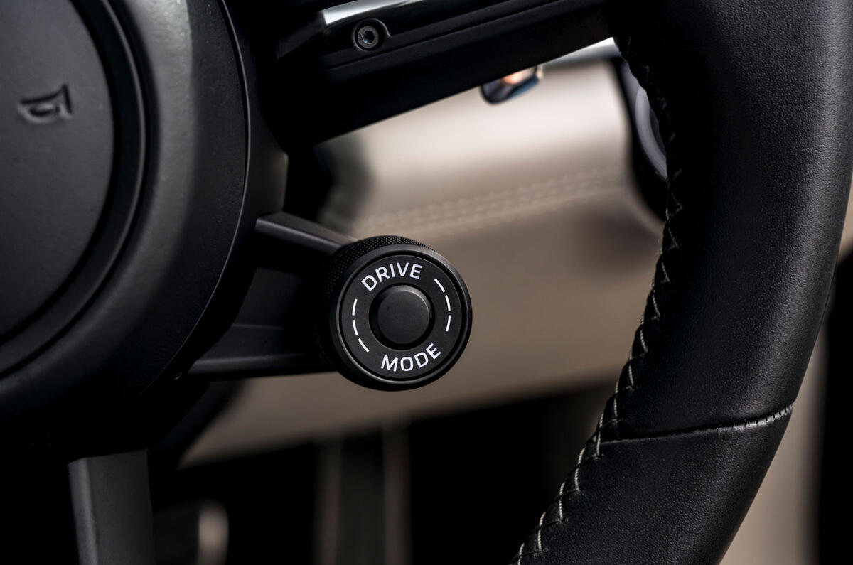 10 Porsche Panamera Turbo S E Hybrid ST 2021 UK FD drive mode dial