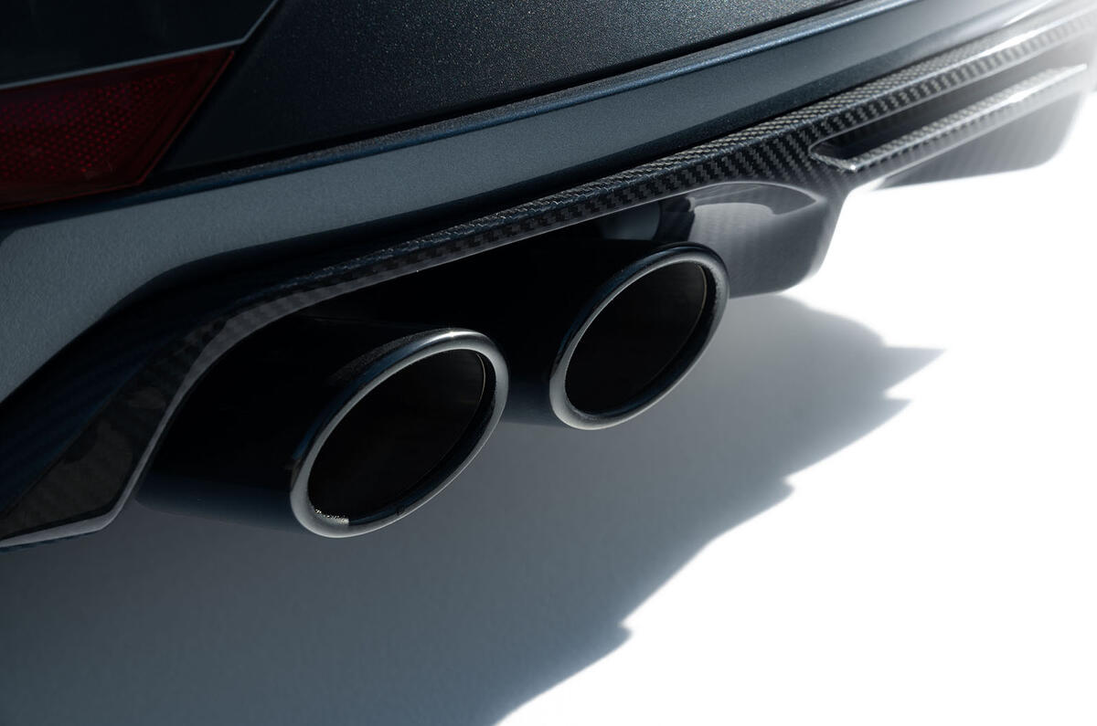 Seat Leon Cupra R ST 2019 first drive review - exhausts