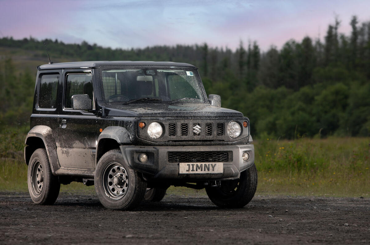 10 Suzuki Jimny Commercial 2021 FD avant statique