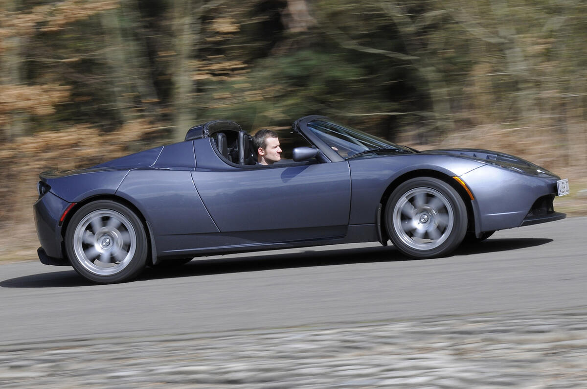 Tesla Roadster - side