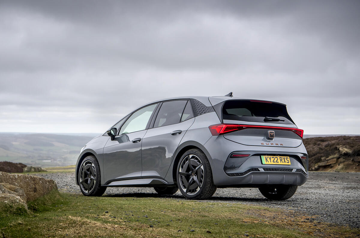 10 Cupra Born 58kWh rear static