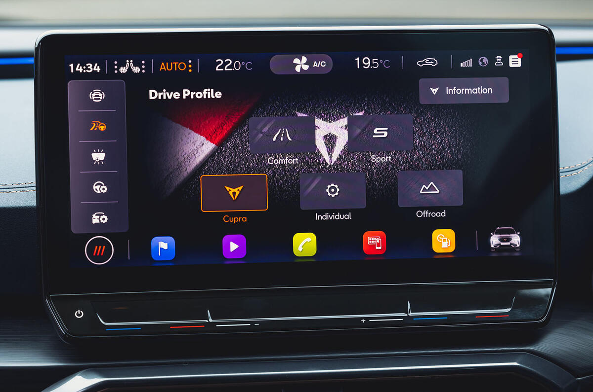 11 Cupra Formentor VZ2 2021 : le premier lecteur infotainment du Royaume-Uni