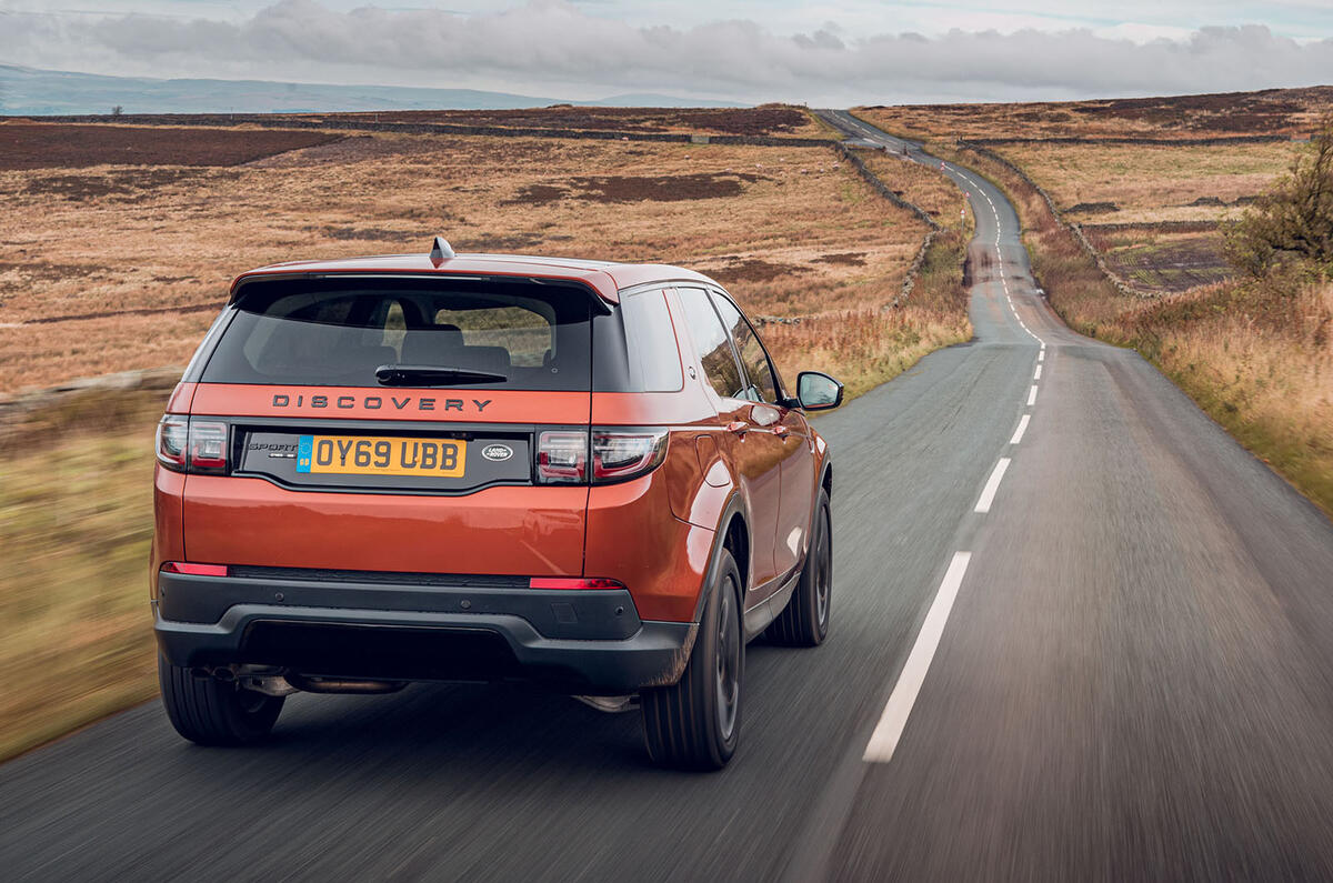 Land Rover Discovery Sport D180 Awd Se 2019 Uk Review
