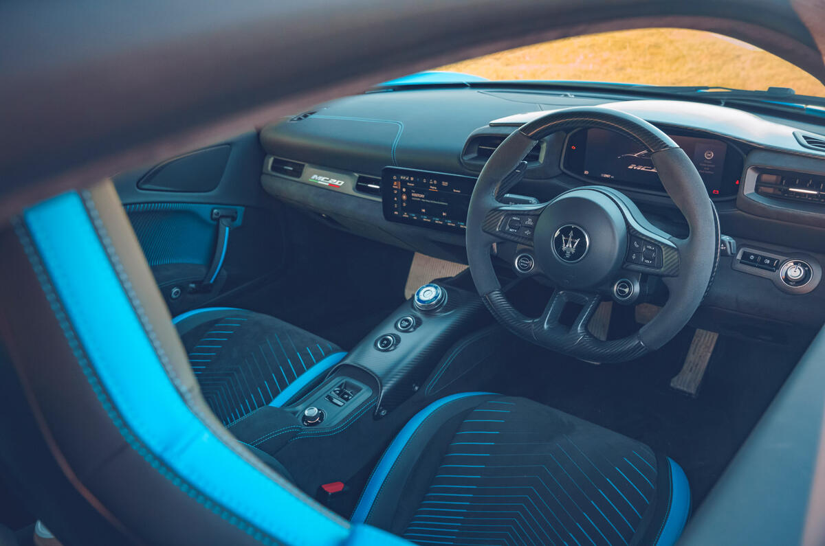 11 Maserati MC20 2022 UK first drive review cabin