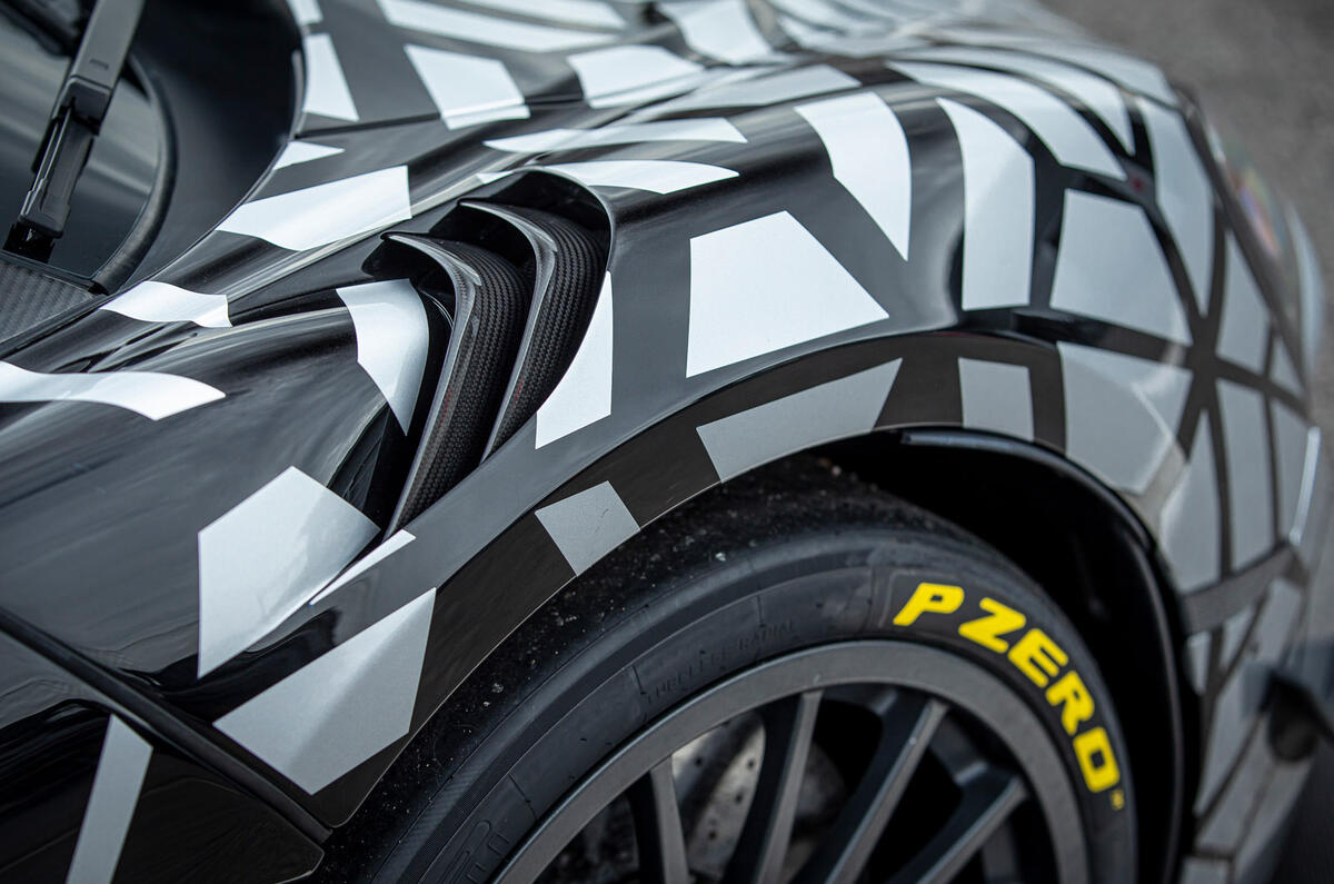 New McLaren R Pack boosts 620R driving experience | Autocar
