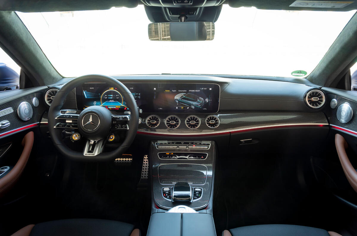 Mercedes-AMG E53 Cabriolet 2020 : premier bilan de la conduite - tableau de bord