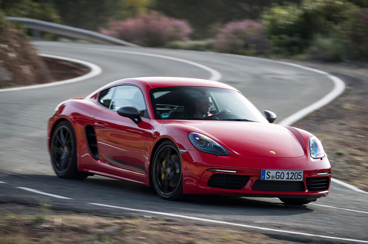 Porsche Cayman T 2019 first drive review - cornering front