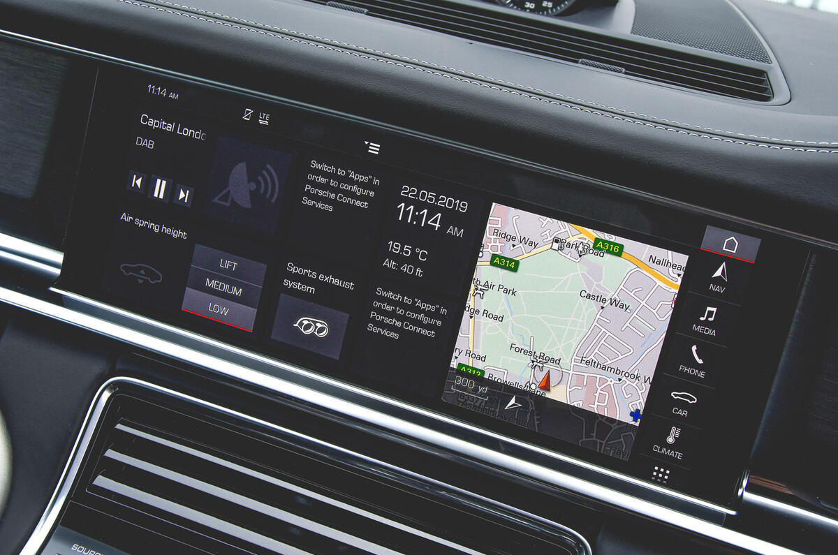 Porsche Panamera GTS 2019 UK first drive review - infotainment