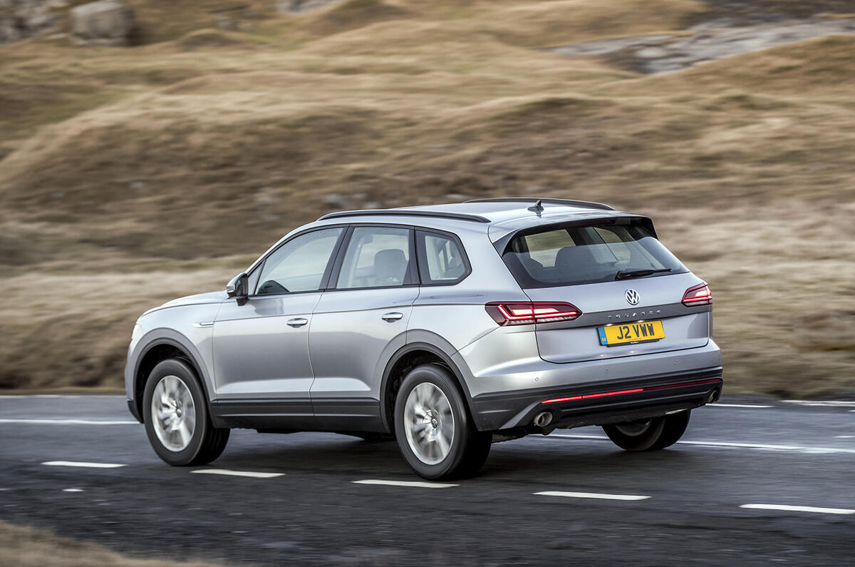 Volkswagen Touareg 2020 UK first drive review - on the road rear