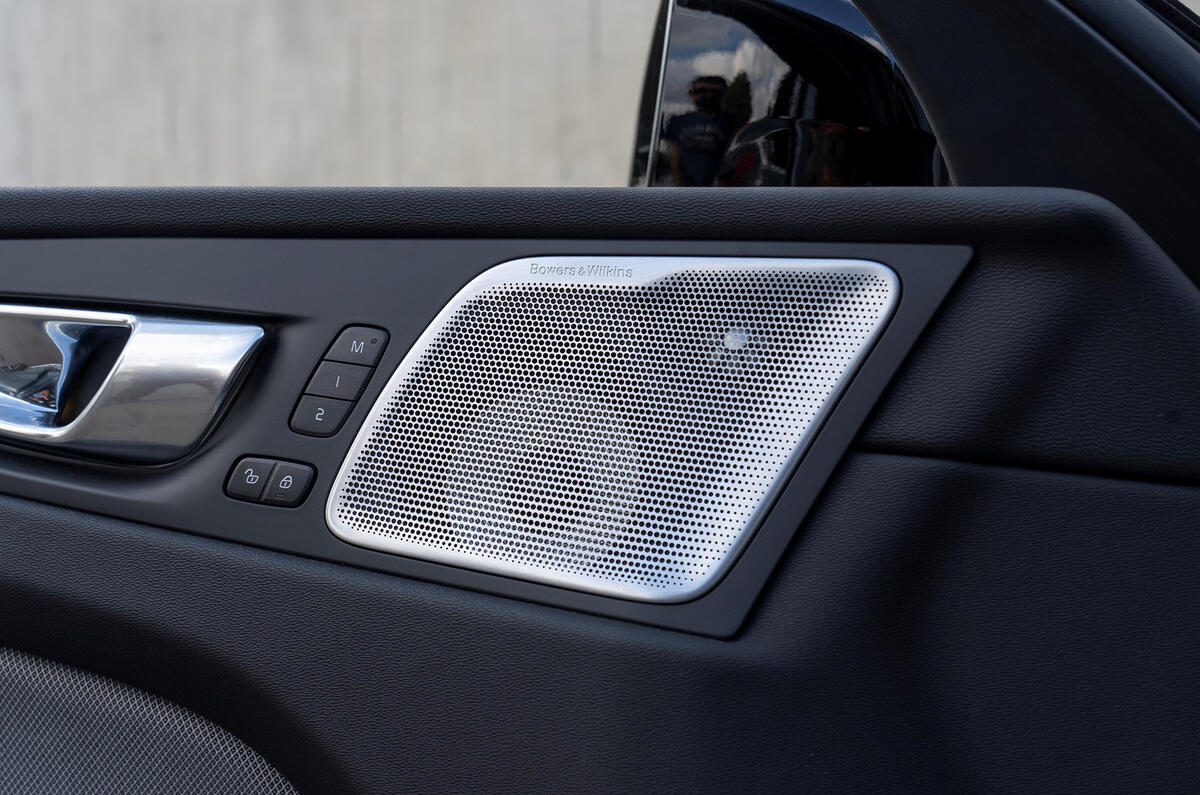 11 Volvo XC60 T8 PHEV 2021 first drive review speakers