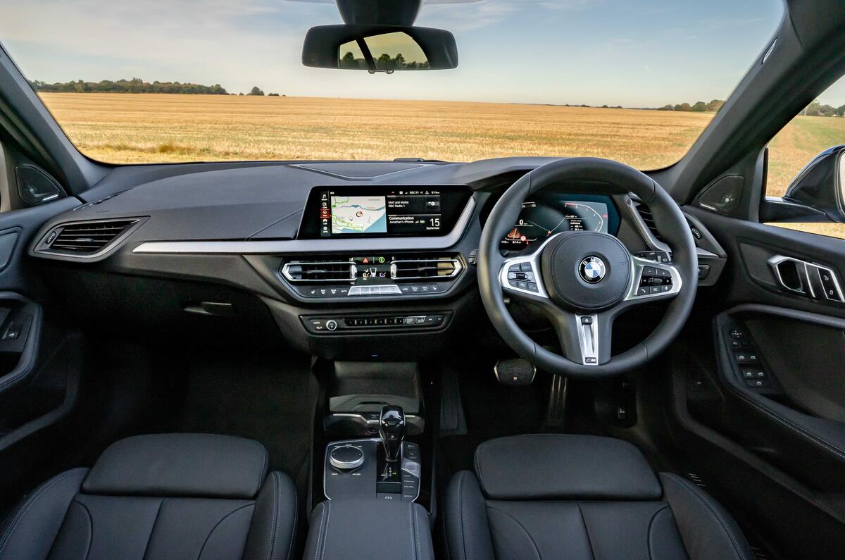 Bmw 1 Series 118i M Sport 2019 Uk Review Autocar