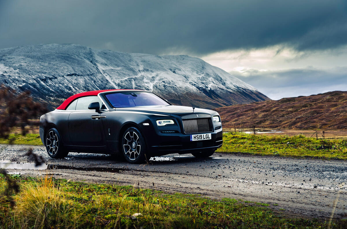 [Image: 11_rolls_royce_dawn_2016_stationary_side...k=7_yjlh-M]