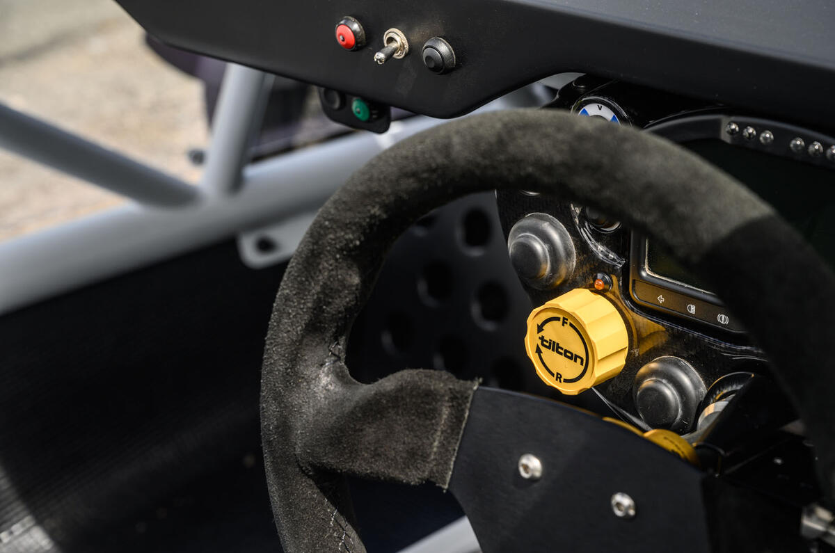 Ariel Nomad R 2020 UK first drive review - dial