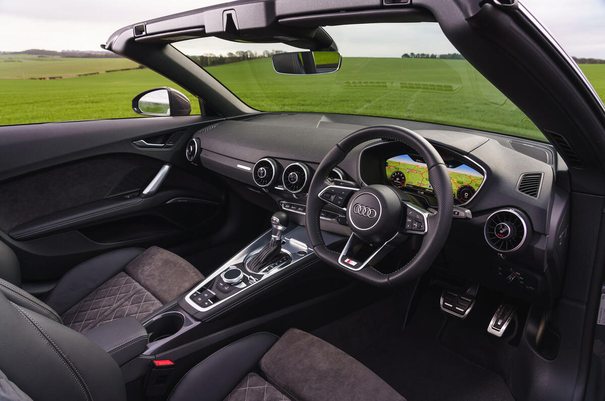 Audi TT Roadster 2019 UK first drive review - dashboard