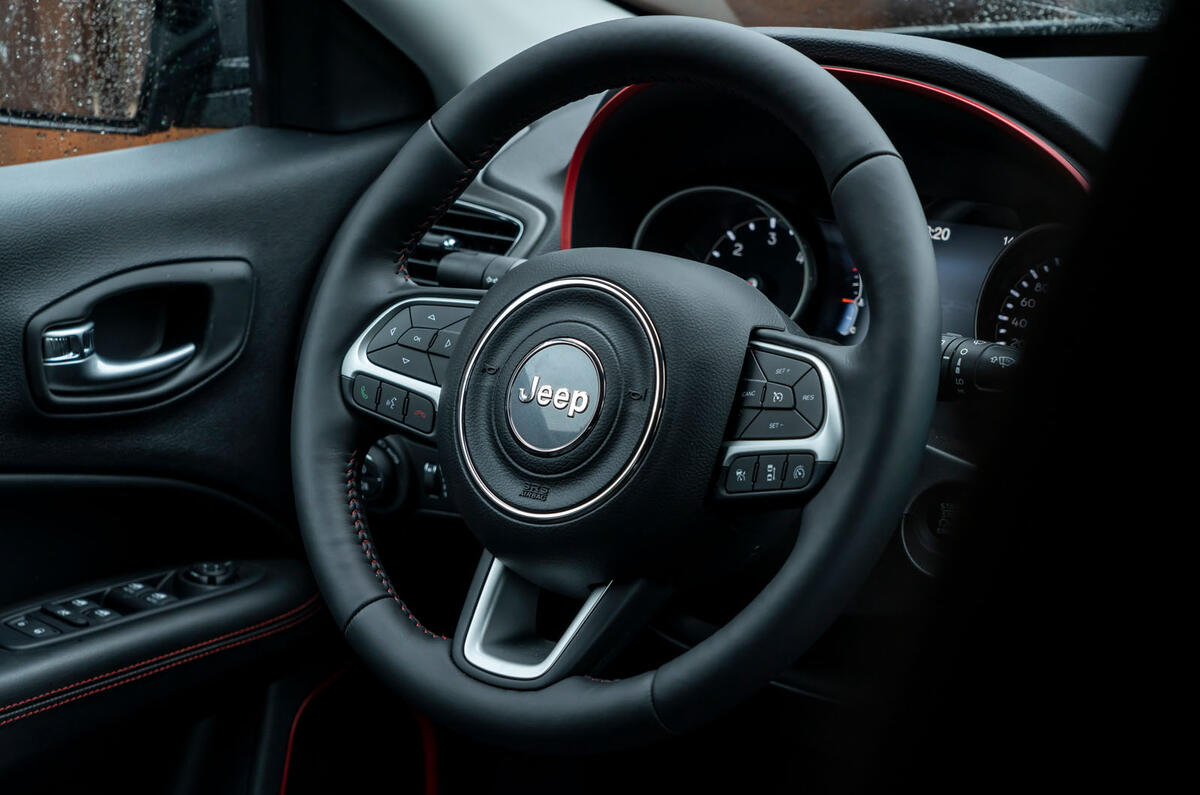 Jeep Compass Trailhawk 2.0L Multijet 170hp 4x4 2019 review Autocar