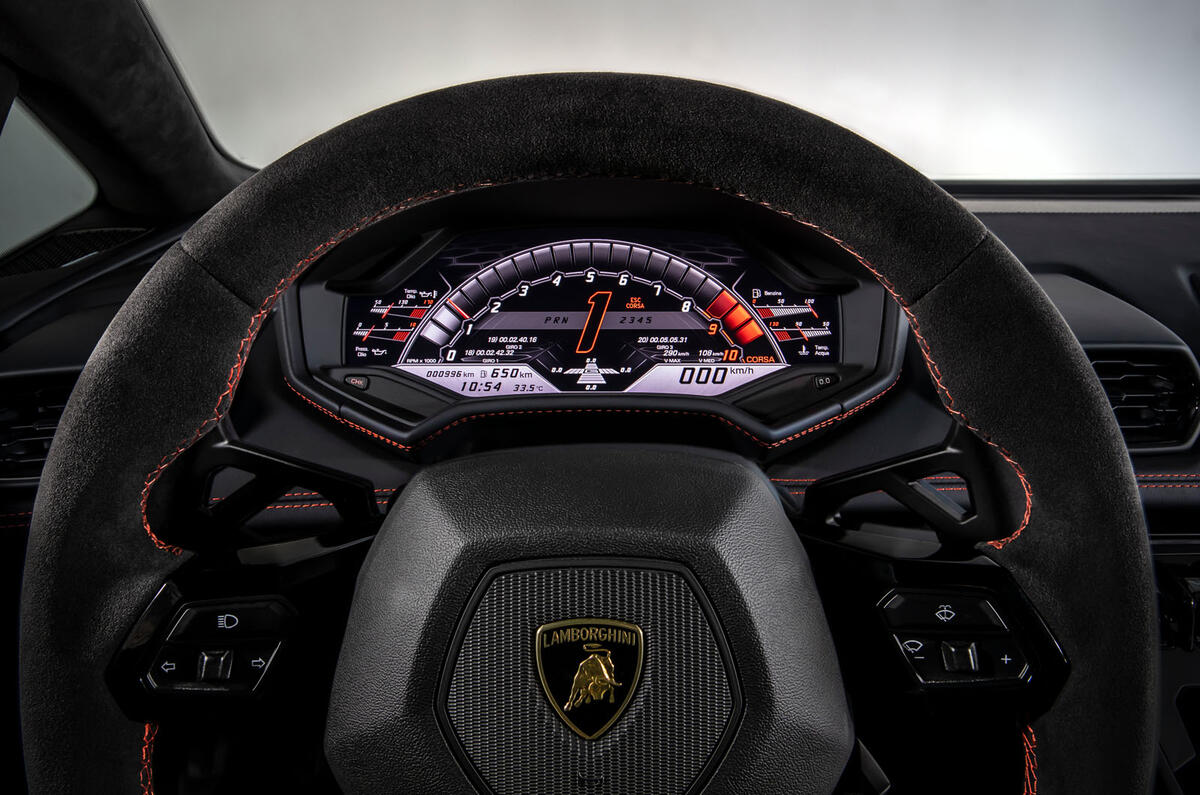 Lamborghini Huracan Evo 2019 Review Autocar
