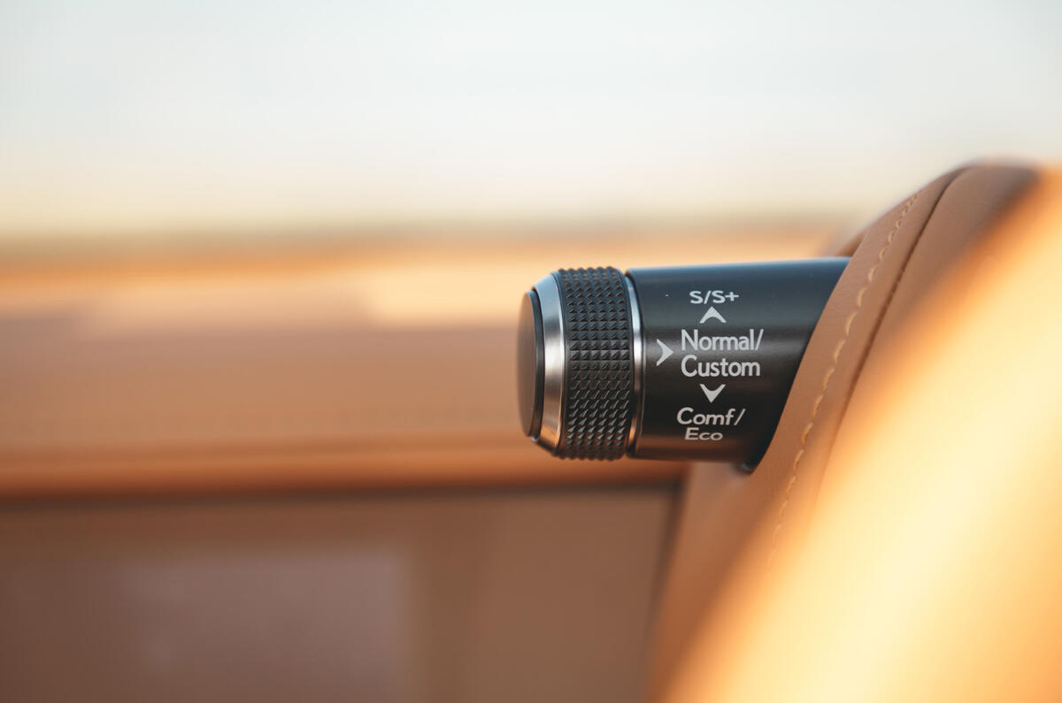 Lexus LC Convertible 2020 UK first drive review - drive mode select