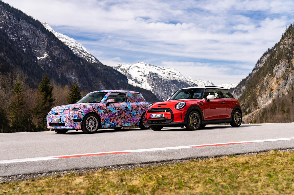 12 Revisión del prototipo Mini Cooper SE 2023 con Mini Electric