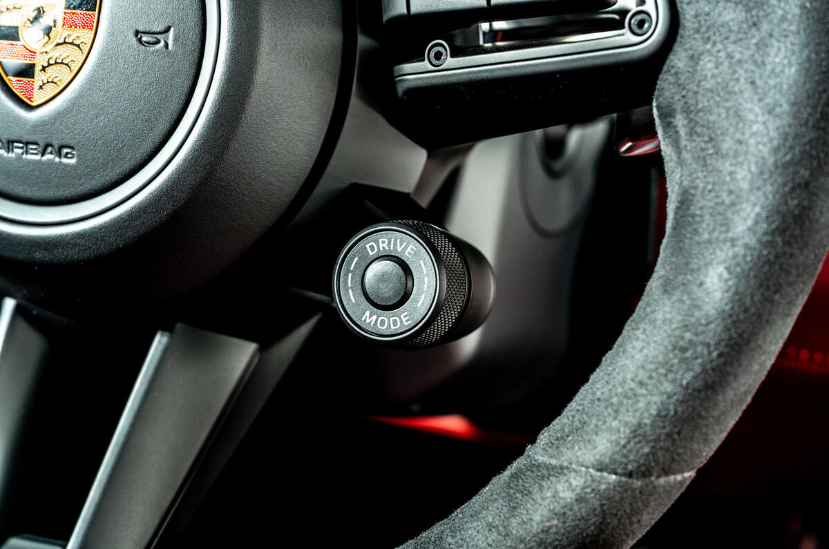 Porsche Panamera e-Hybrid 2020 UK first drive review - drive mode button