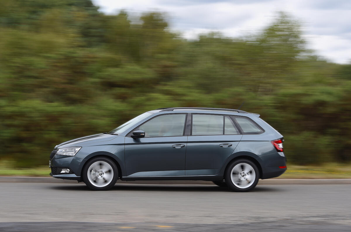 Skoda Fabia Estate Se L 1 0 Tsi 2018 Uk Review Autocar