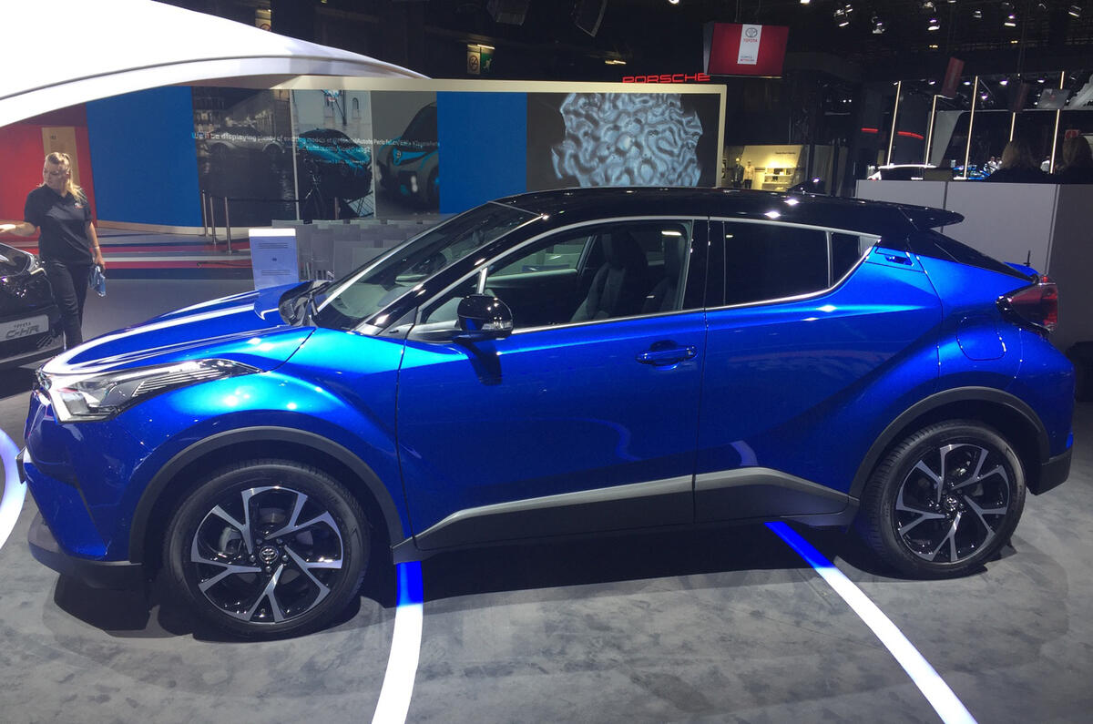 Toyota C-HR at the Paris motor show 2016 - show report and gallery