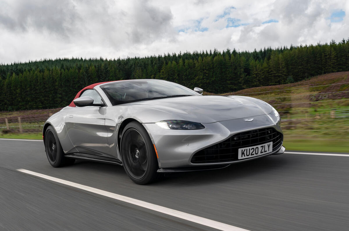 Aston Martin Vantage Roadster 2020 : premier bilan de conduite au Royaume-Uni - sur la route