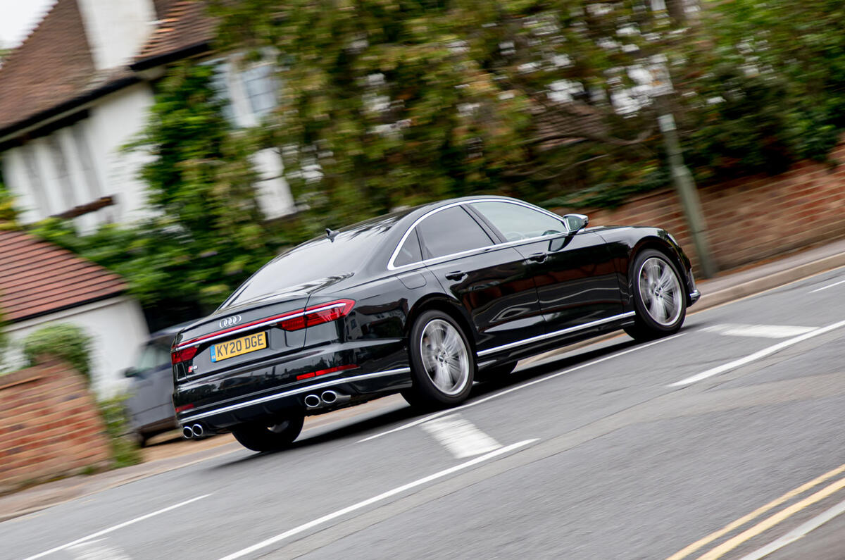 Audi S8 2020 : premier bilan de conduite au Royaume-Uni - sur la route du retour