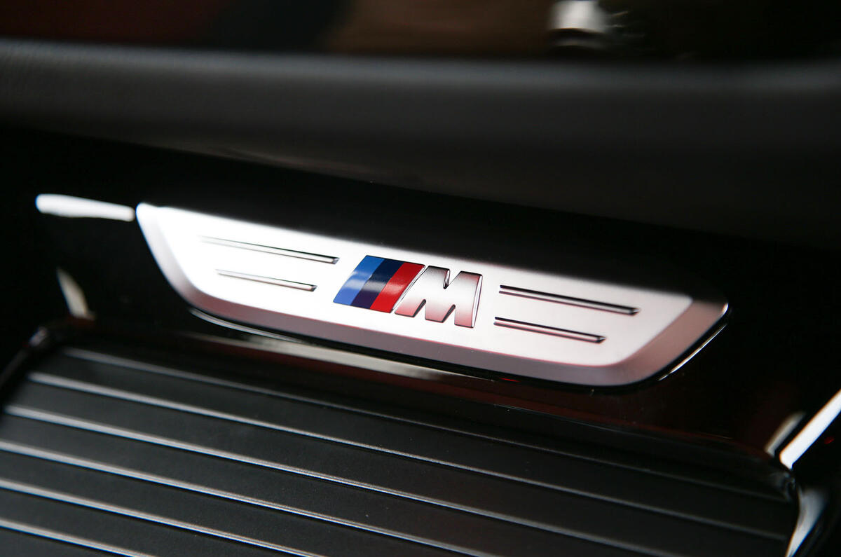 BMW X3 M40i 2018 UK review interior detail