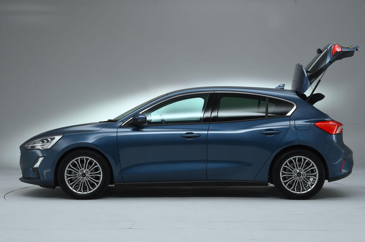 Ford Focus 1 0 Ecoboost 125ps Titanium X 2018 Uk Review Autocar