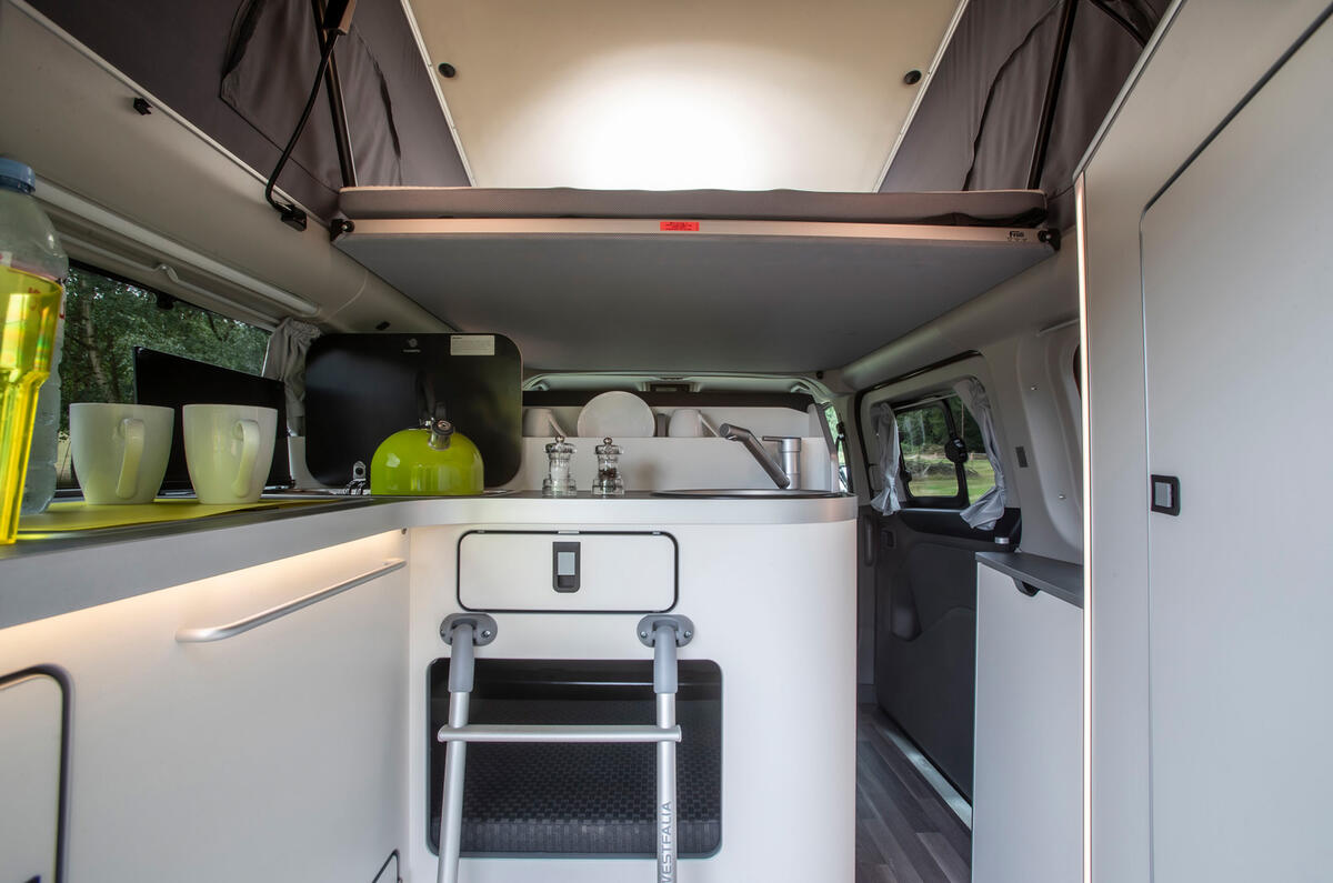 13 Ford Transit Nugget 2021 UK FD pop up