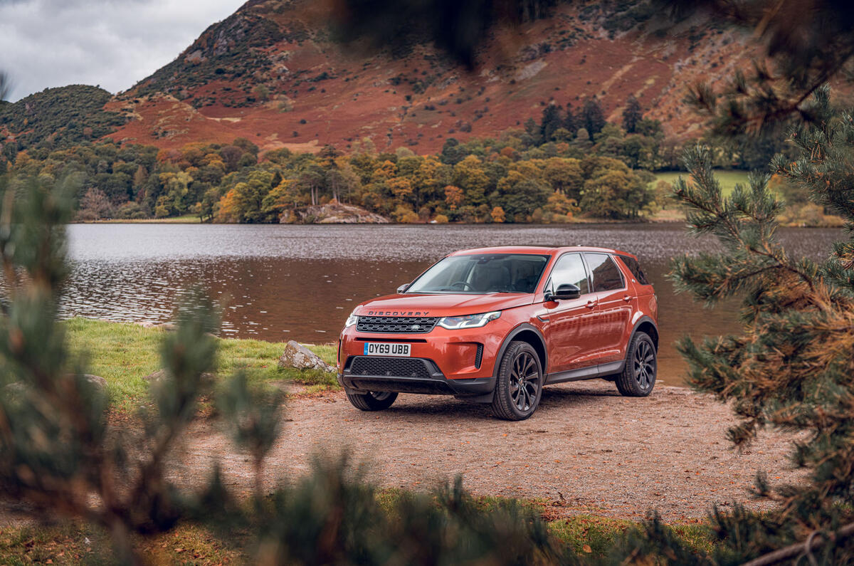 Land Rover Discovery Sport D180 Awd Se 2019 Uk Review