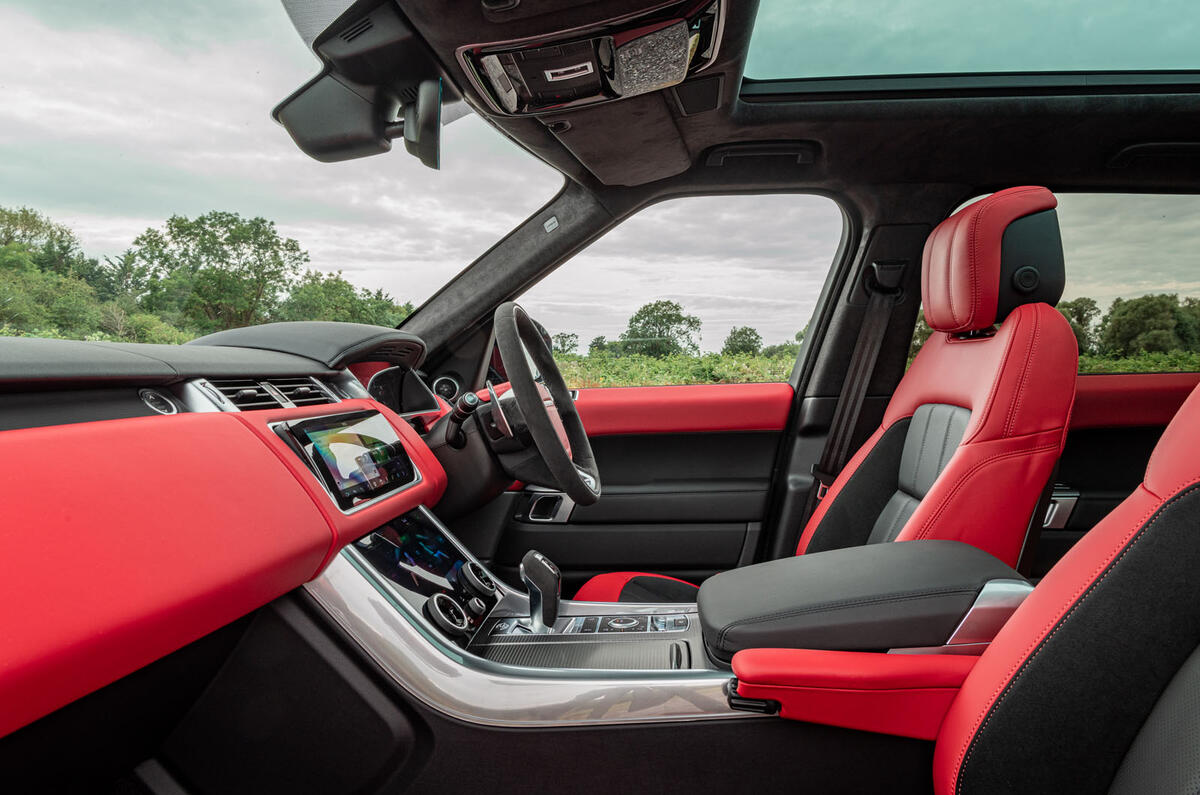 Land Rover Range Rover Sport HST 2019 UK first drive review - cabin